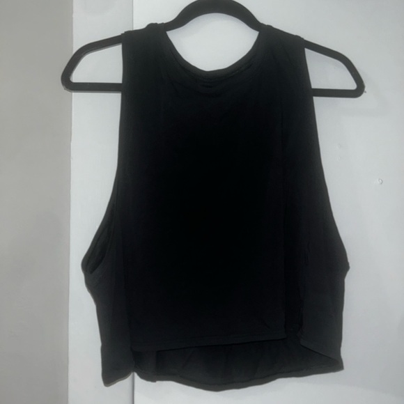 Lululemon Cut Back Crop Tank - Picture 8 of 8